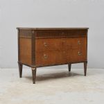 1430 3339 CHEST OF DRAWERS